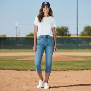Old Navy Light Blue Mid-Rise Short Jeans